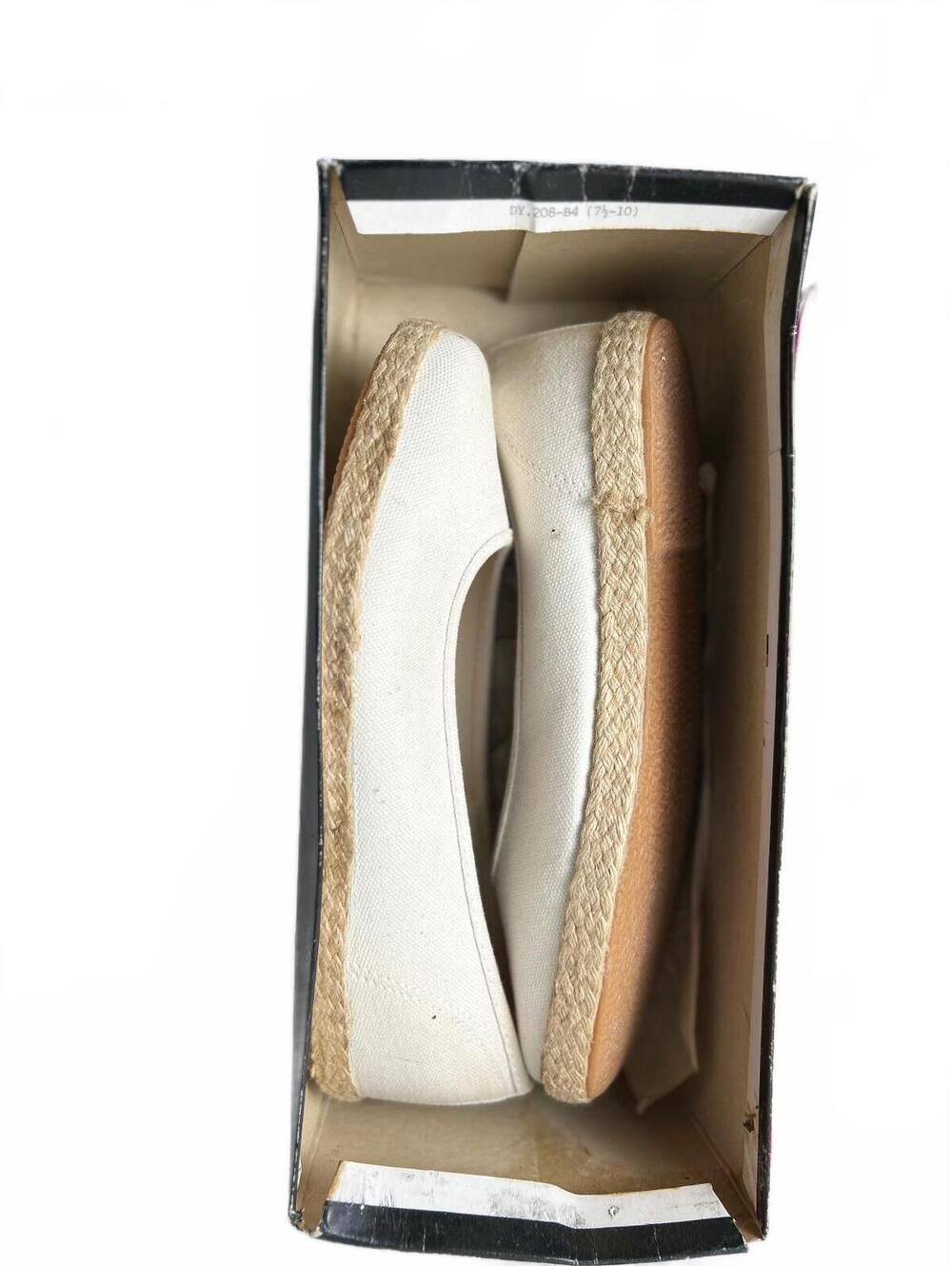 Liz Claiborne Women's Canvas Espadrille Flats Size 8 Cream